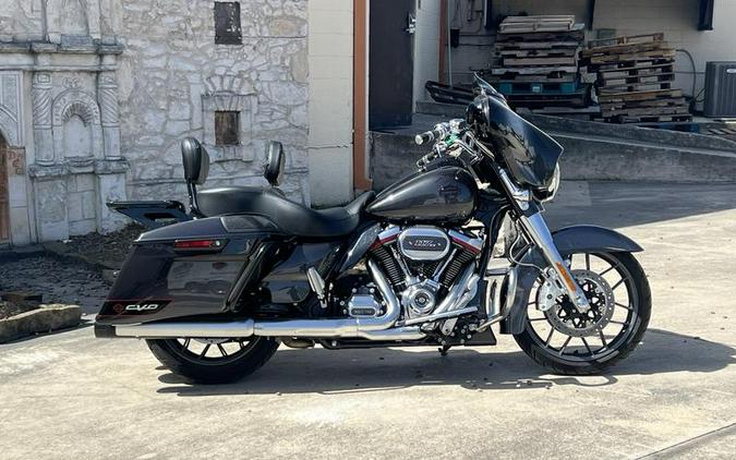 2020 Harley-Davidson® FLHXSE - CVO™ Street Glide®