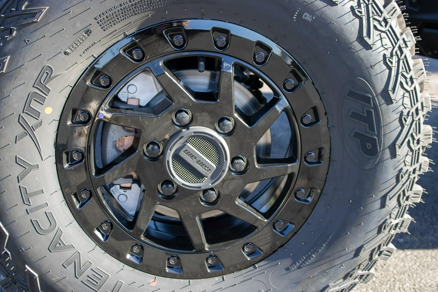 2026 CAN-AM MAVERICK R MAX X WITH SMARTSHOX 999T DCT