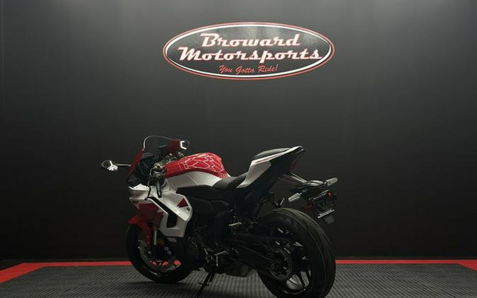 2026 Yamaha YZF R7 70Th Anniversary Edition