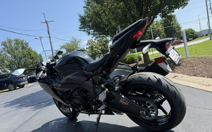 2027 Kawasaki Ninja® ZX™-6R