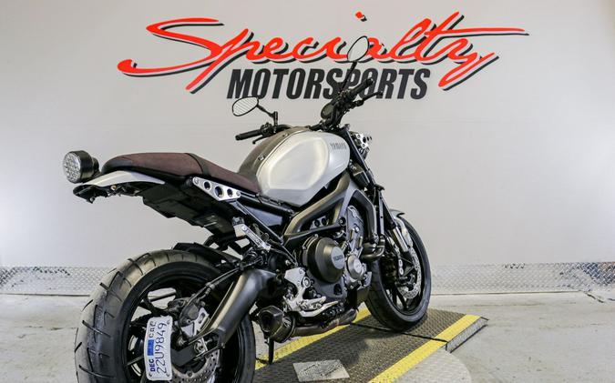 2016 Yamaha XSR900