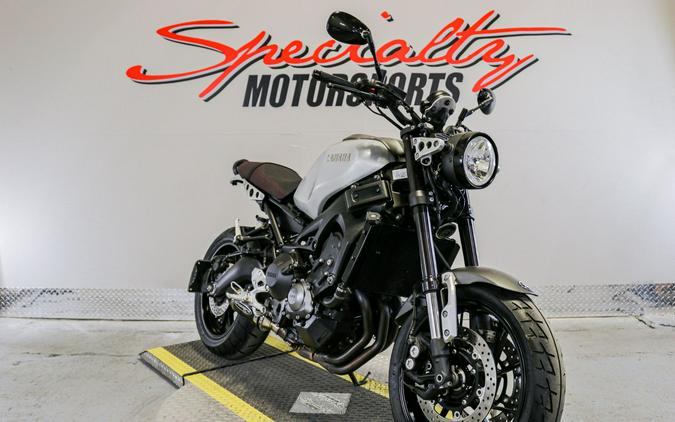 2016 Yamaha XSR900