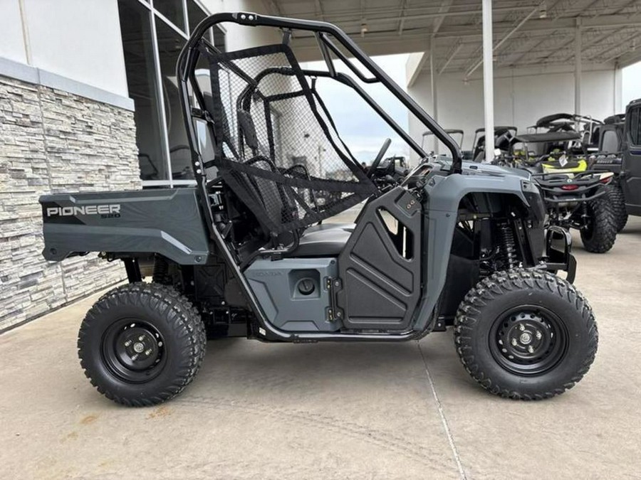 2025 Honda® Pioneer 520