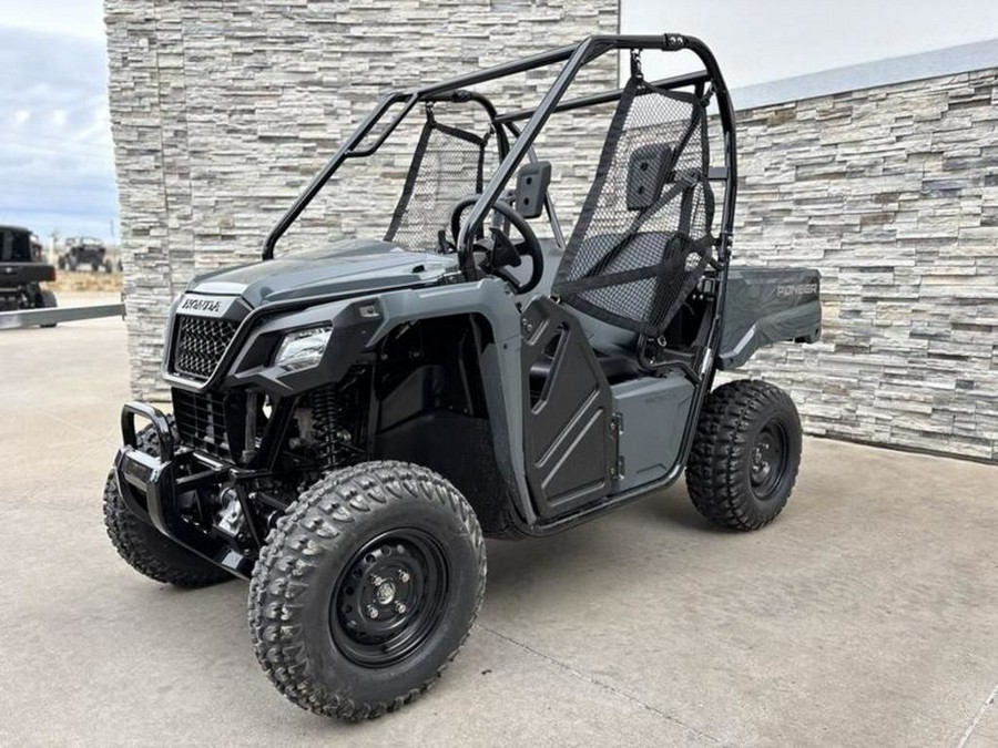 2025 Honda® Pioneer 520