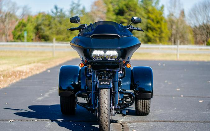 2023 Harley-Davidson® FLTRT - Road Glide® 3