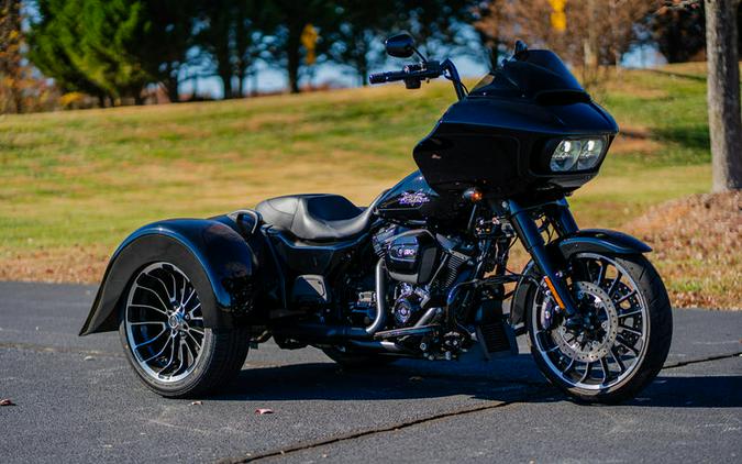 2023 Harley-Davidson® FLTRT - Road Glide® 3