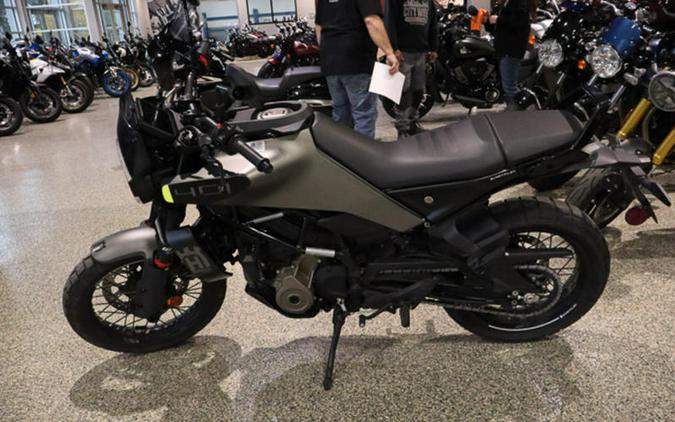 2024 Husqvarna® Svartpilen 401