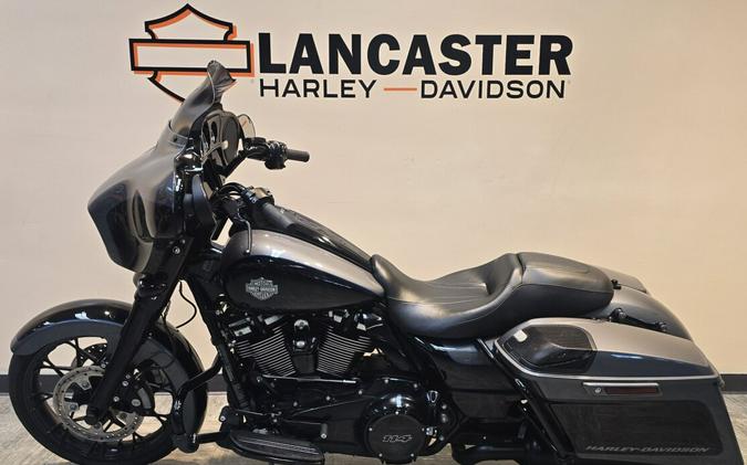 2021 Harley-Davidson® Street Glide® Special Gauntlet Gray Metallic - Black Finish FLHXS