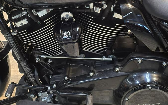 2021 Harley-Davidson® Street Glide® Special Gauntlet Gray Metallic - Black Finish FLHXS