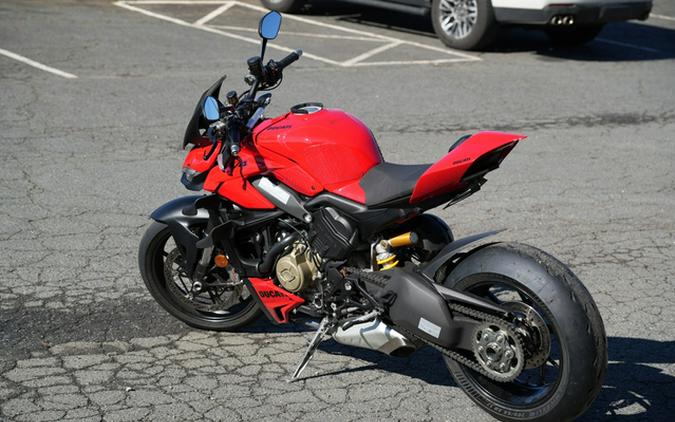 2024 Ducati Streetfighter V4
