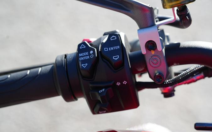 2024 Ducati Streetfighter V4 S (FL) - Red