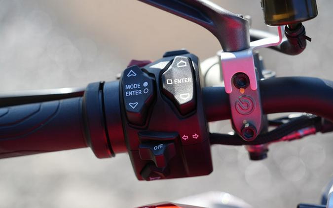 2024 Ducati Streetfighter V4