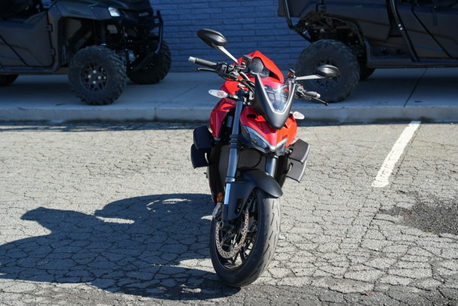 2024 Ducati Streetfighter V4