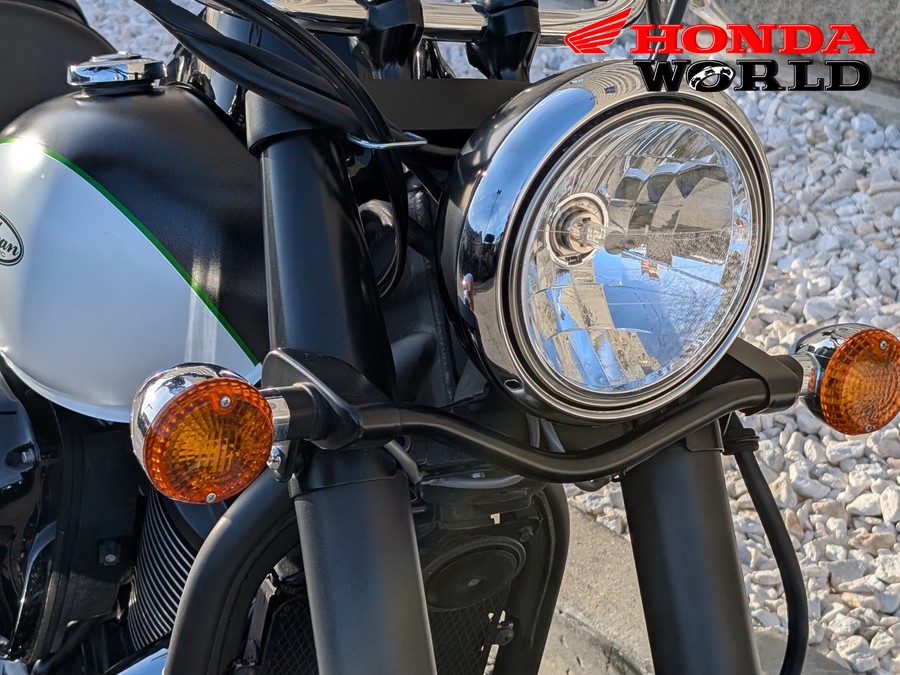 2015 Kawasaki Vulcan 900 Classic