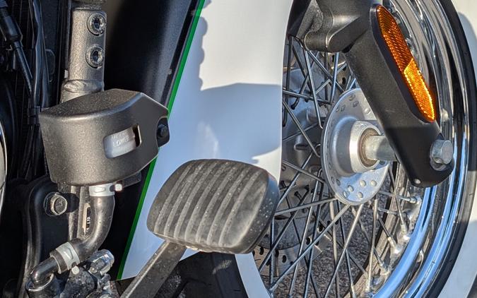 2015 Kawasaki Vulcan 900 Classic