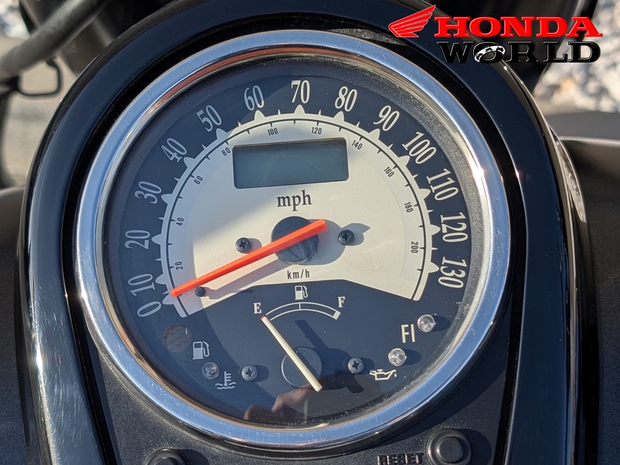 2015 Kawasaki Vulcan 900 Classic