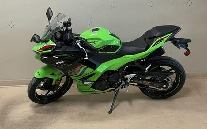 2024 Kawasaki Ninja® 500 KRT Edition SE ABS