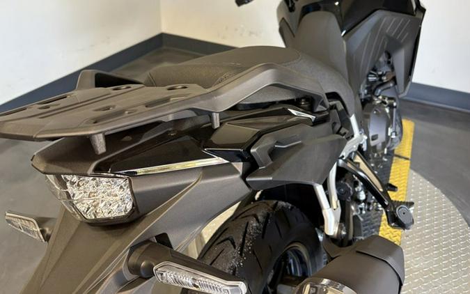 2024 Suzuki V-Strom 800