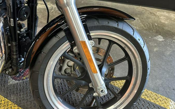 2017 Harley-Davidson XL883L - Superlow