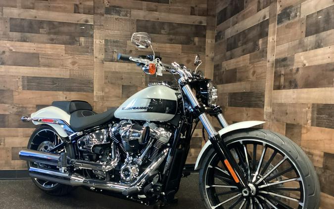 2024 Harley-Davidson Breakout White Onyx Pearl FXBR