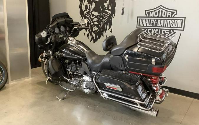 2013 Harley-Davidson® FLHTCU - Electra Glide® Ultra Classic®