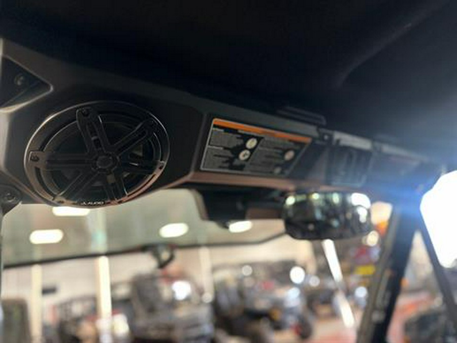 2026 Can-Am Defender Limited HD11