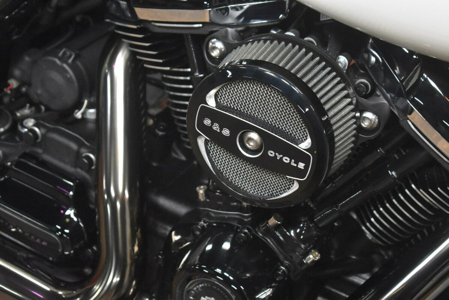 FLTRXS 2018 Road Glide® Special