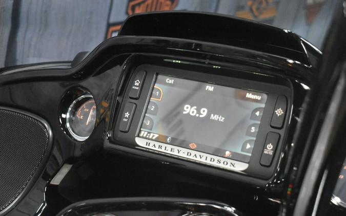 FLTRXS 2018 Road Glide® Special