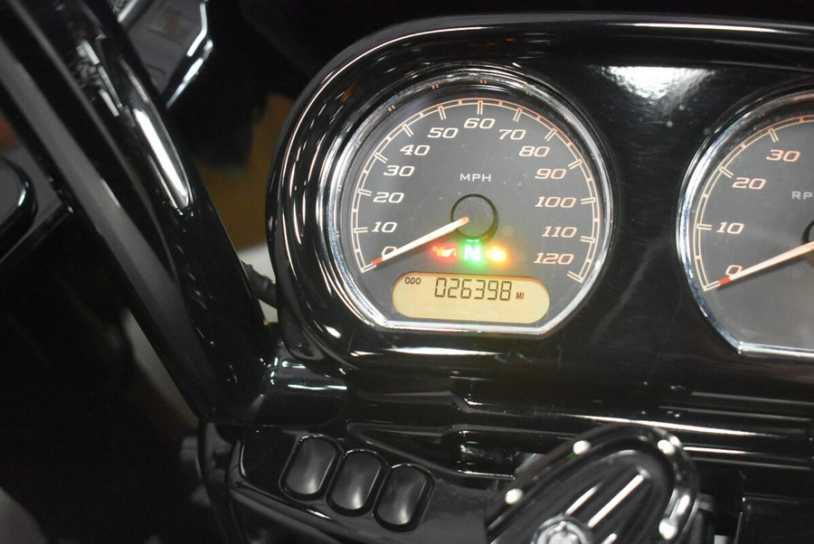 FLTRXS 2018 Road Glide® Special