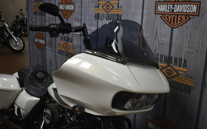 FLTRXS 2018 Road Glide® Special