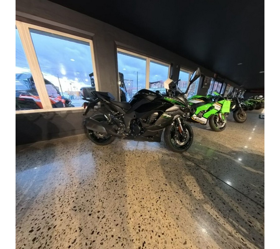 2025 Kawasaki Ninja 1100SX ABS