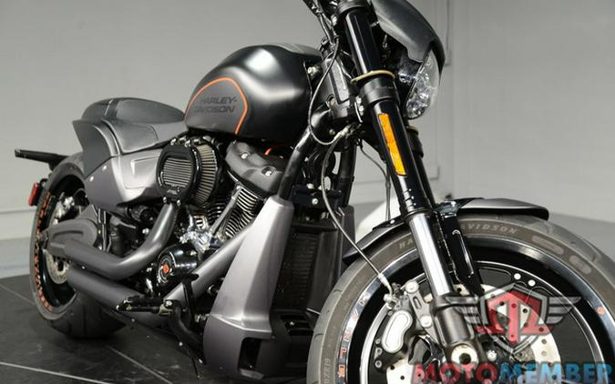 2019 Harley-Davidson FXDRS - FXDR 114