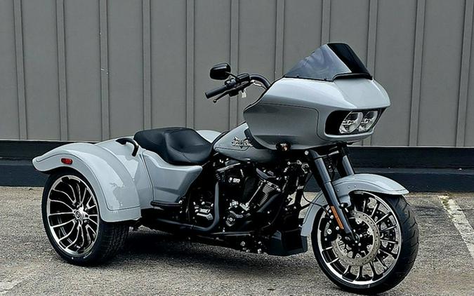 2025 Harley-Davidson FLTRT - Road Glide 3