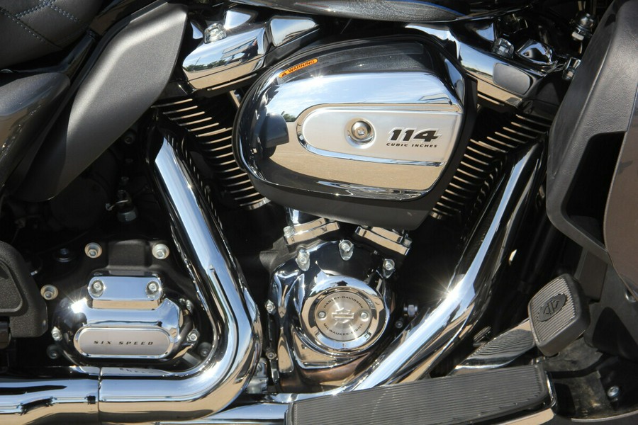 2021 Harley-Davidson Tri Glide Ultra Gauntlet Grey/Vivid Black