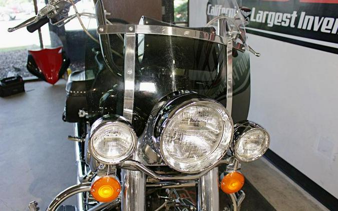 2001 Harley-Davidson® FLSTCI - Heritage Softail® Classic Injection