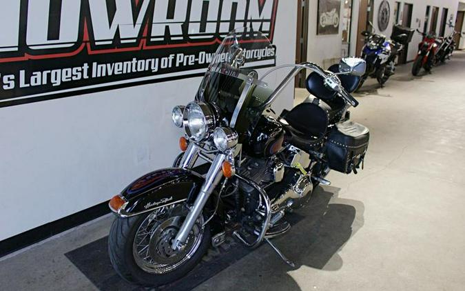 2001 Harley-Davidson® FLSTCI - Heritage Softail® Classic Injection