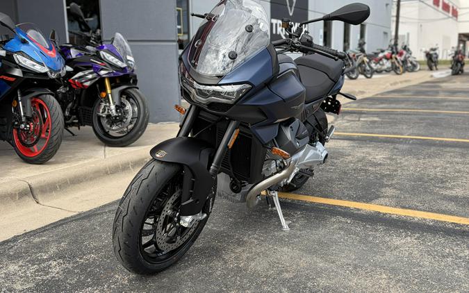 2027 Moto Guzzi V100 Mandello