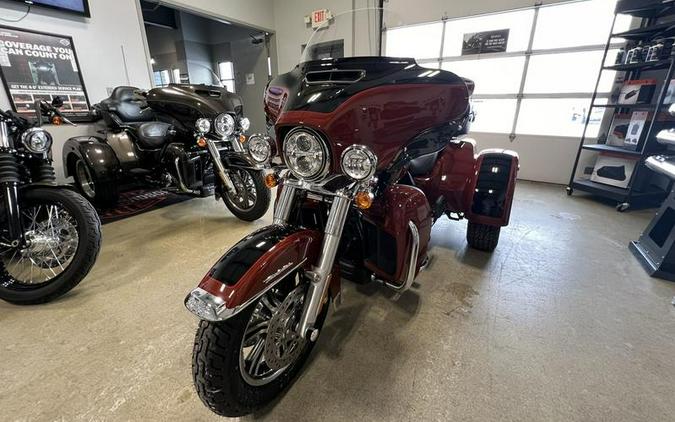 2024 Harley-Davidson® FLHTCUTG - Tri Glide® Ultra