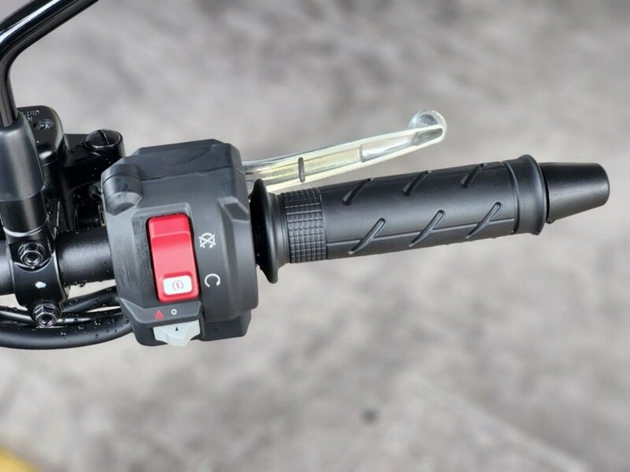 2025 Honda CB750 Hornet Base