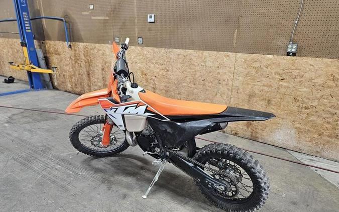 2023 KTM XC 250