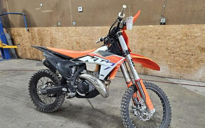2023 KTM XC 250