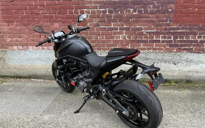 2021 Ducati MONSTER PLU