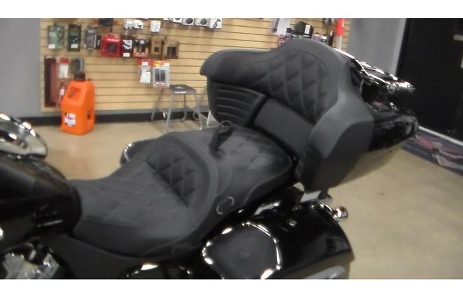 2026 ROADMASTER PP LT 112, BLACK METALLIC, 49ST Limited with PowerBand Audio Package - Indian Motorcycle