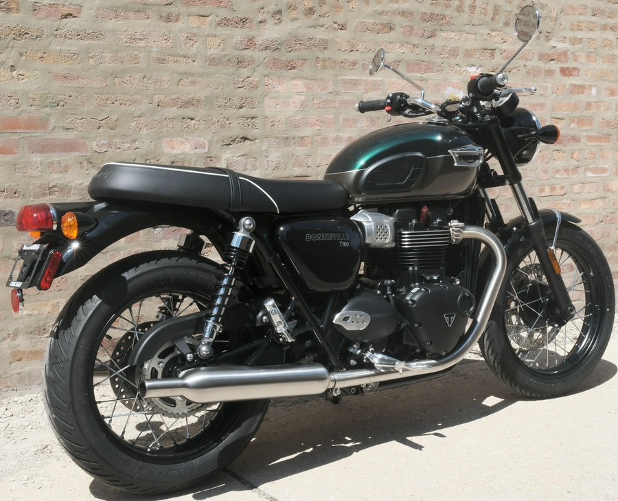 2025 Triumph Bonneville T100