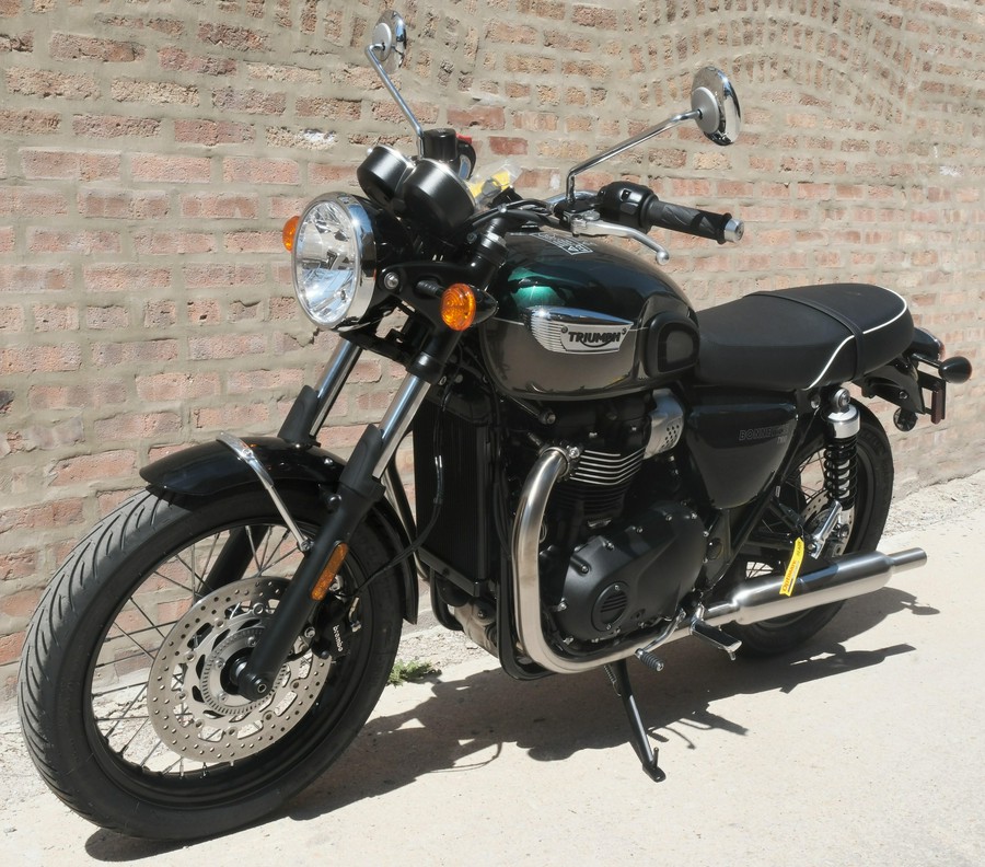 2025 Triumph Bonneville T100