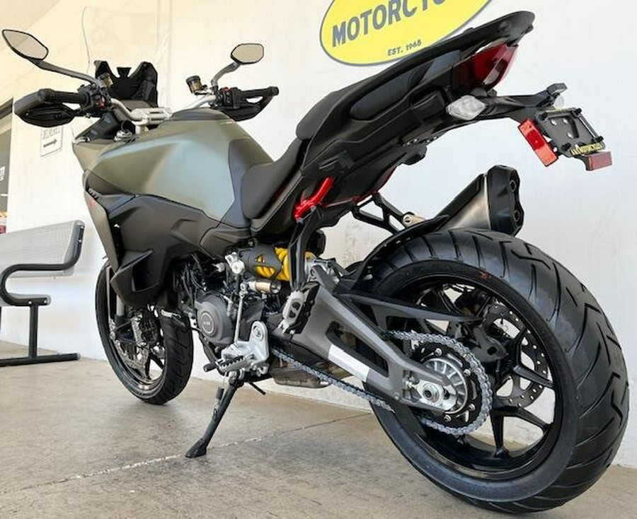 2025 Ducati MULTISTRADA V2S