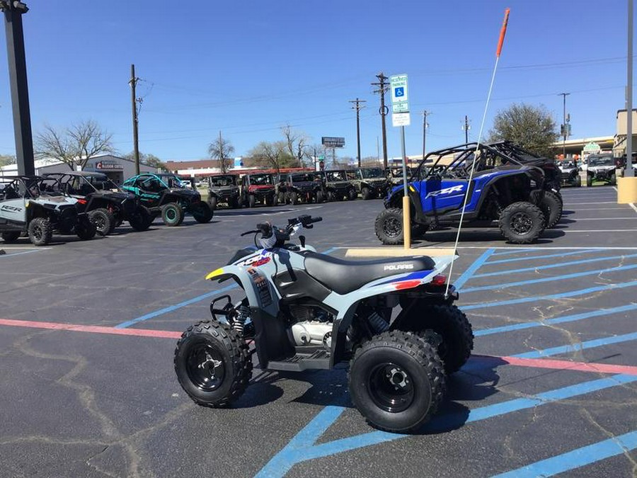 2025 Polaris® Phoenix 200