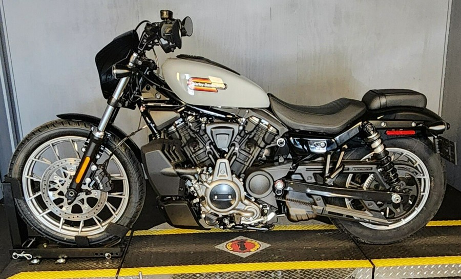 2025 Harley-Davidson® Nightster™ Special RH975S BILLIARD GRAY