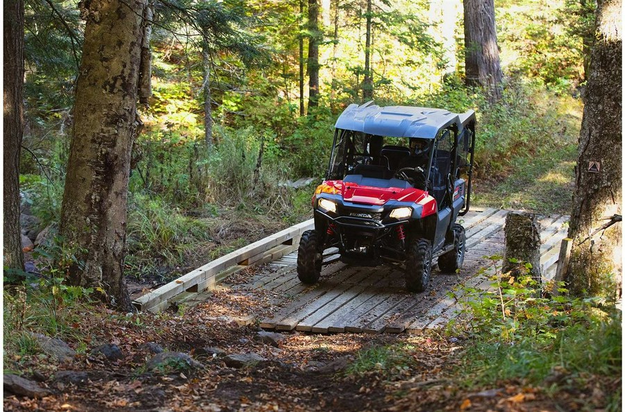 2022 Honda PIONEER 700-4