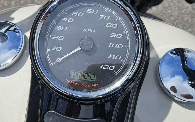 2023 Freewheeler FLRT